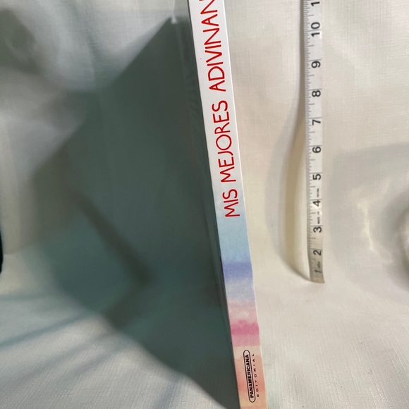 Mis Mejores Adivinanzas (Spanish Edition)  Hardcover 224 PAGES - Picture 3 of 8